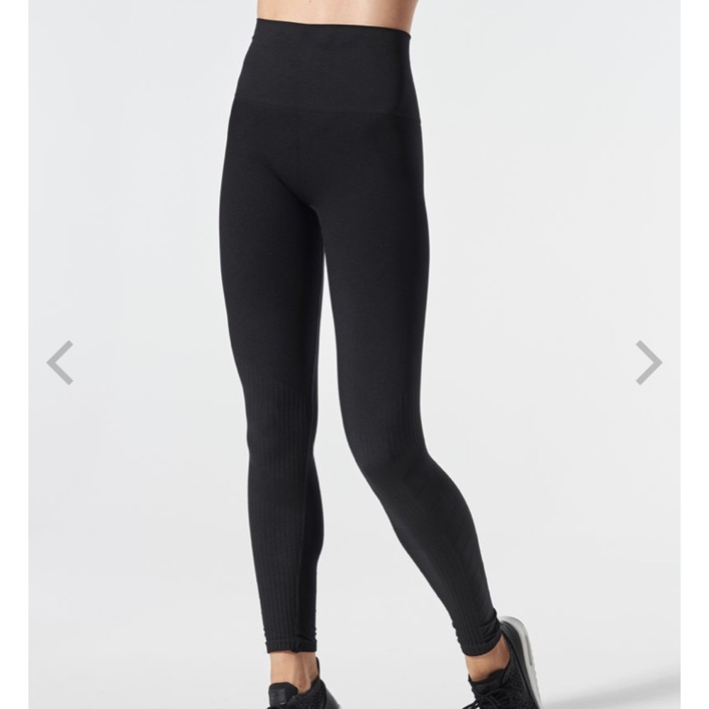Blanqi postpartum leggings